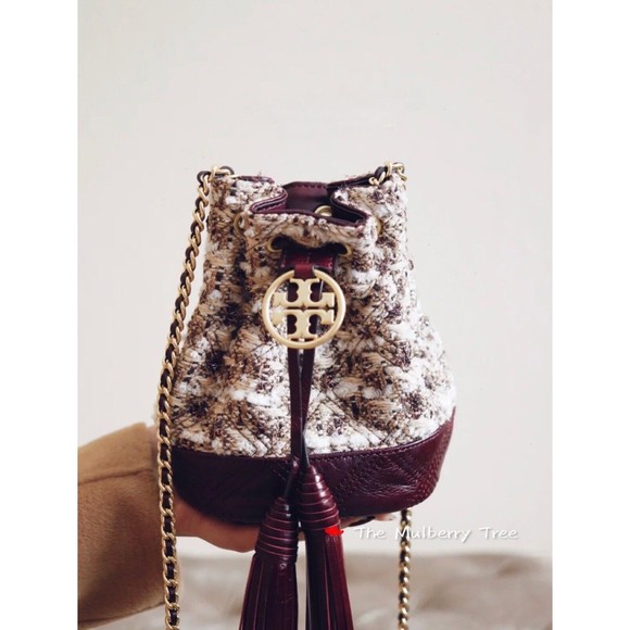 Tory Burch Handbags - NWT Tory Burch 80597  fleming Soft Tweed Mini Bucket Bag ORG $398